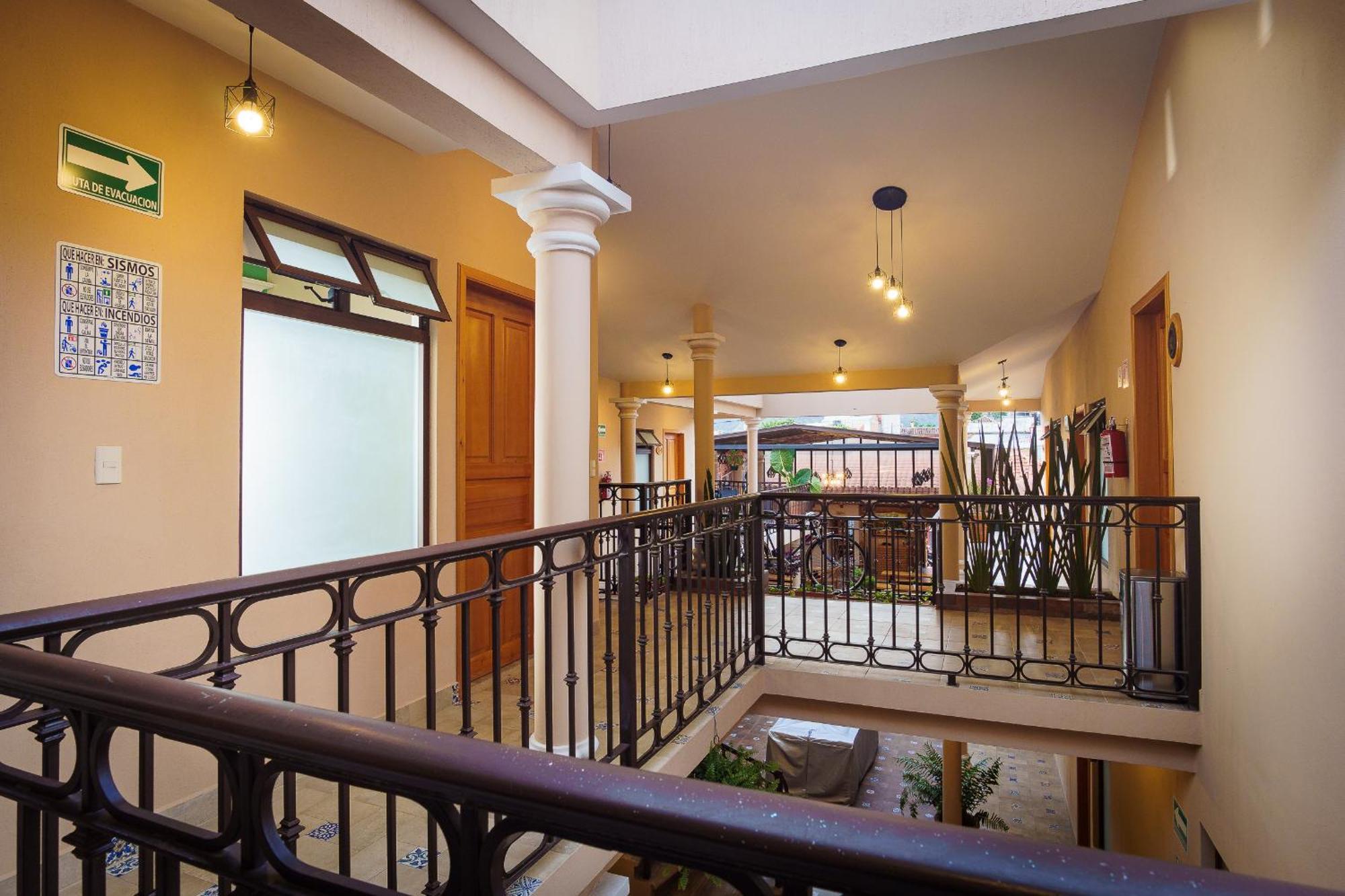 Tierra Alta Hostal San Cristóbal de Las Casas 외부 사진